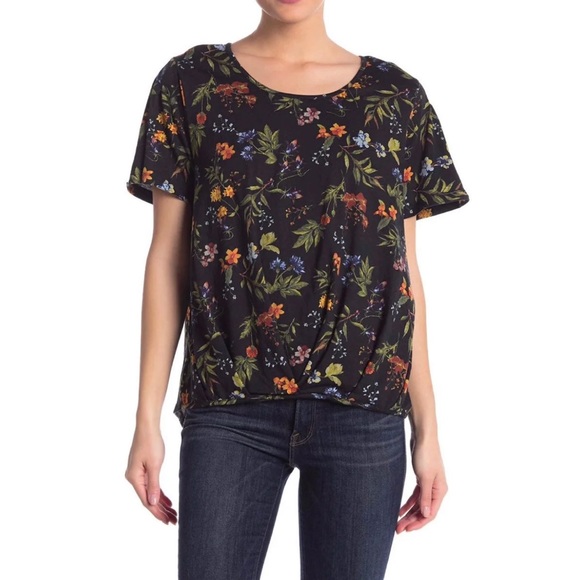 Alkamy Black Flutter Sleeve Tee - Picture 9 of 9